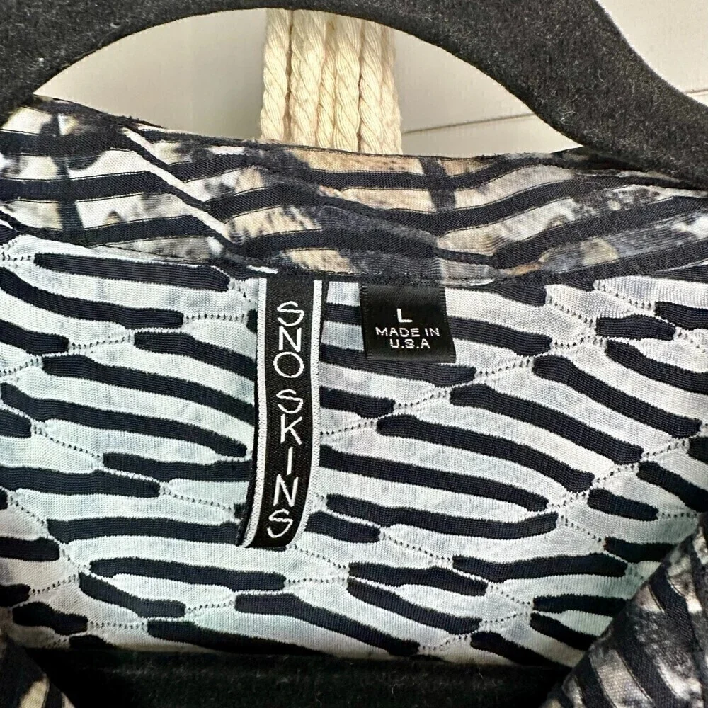 Sno Skins Animal Jacquard 1/4 Zip Top USA Made Ski Base Layer Size Large - Picture 4 of 4